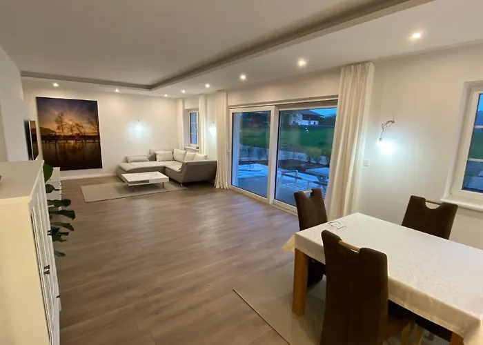 Mit Garten Lejlighed Strasswalchen